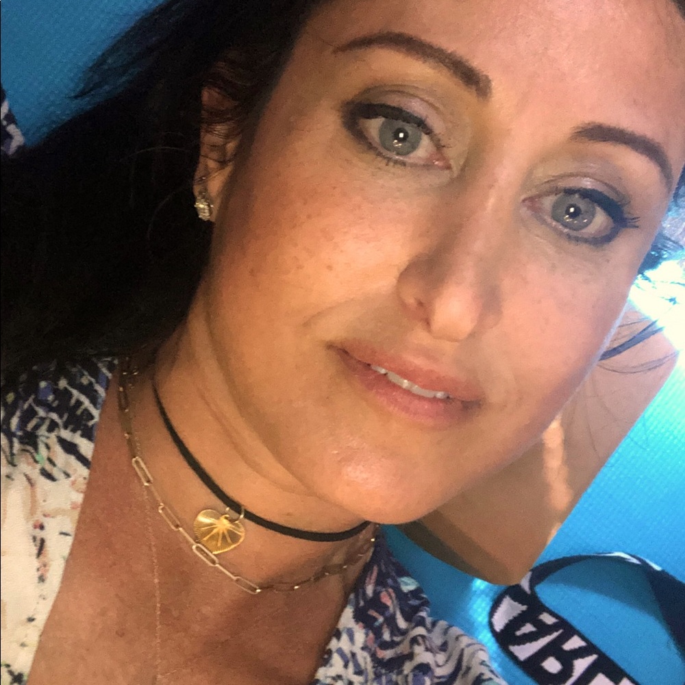 Meet your Posher, Rebecca